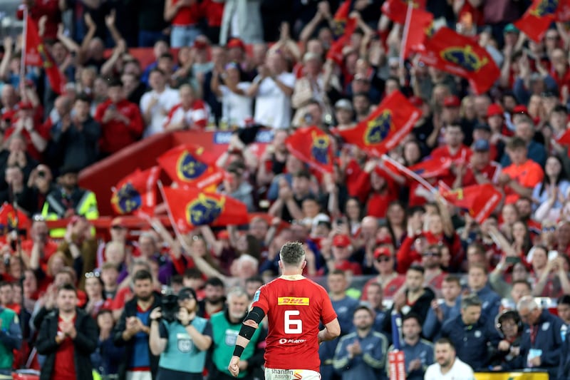 Munster's Peter O’Mahony leaves the pitch. Photograph: Laszlo Geczo/Inpho