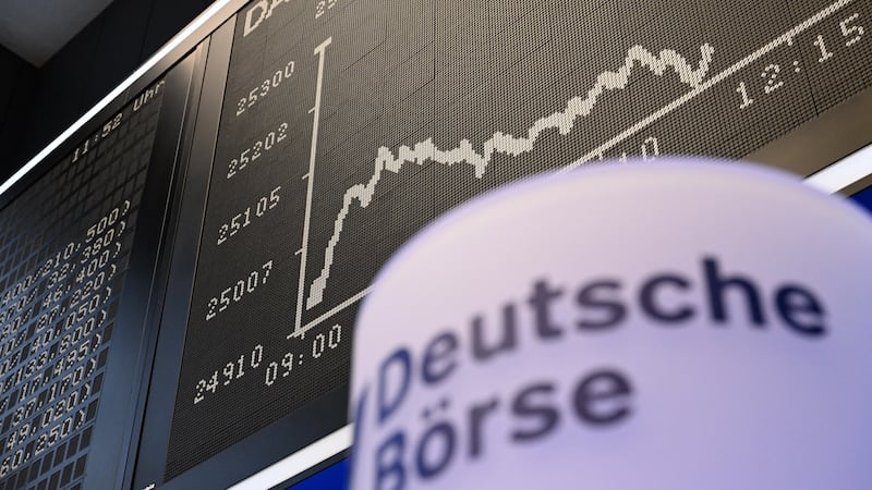 European shares close flat as oil price rises stoke inflation worries