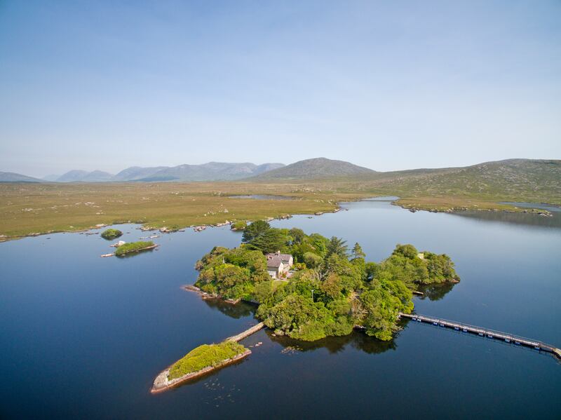 The dramatic setting of Inver Lodge on an island in Rosmuc