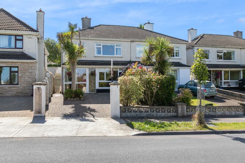 1 Vale View Avenue, The Park, Cabinteely, Dublin 18