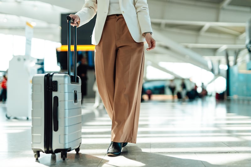 What to wear for a flight? It makes sense to look smart