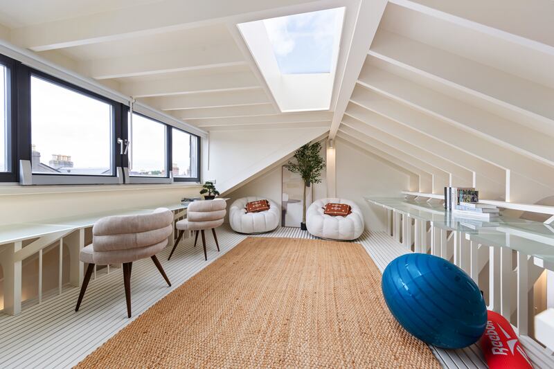 Mezzanine office