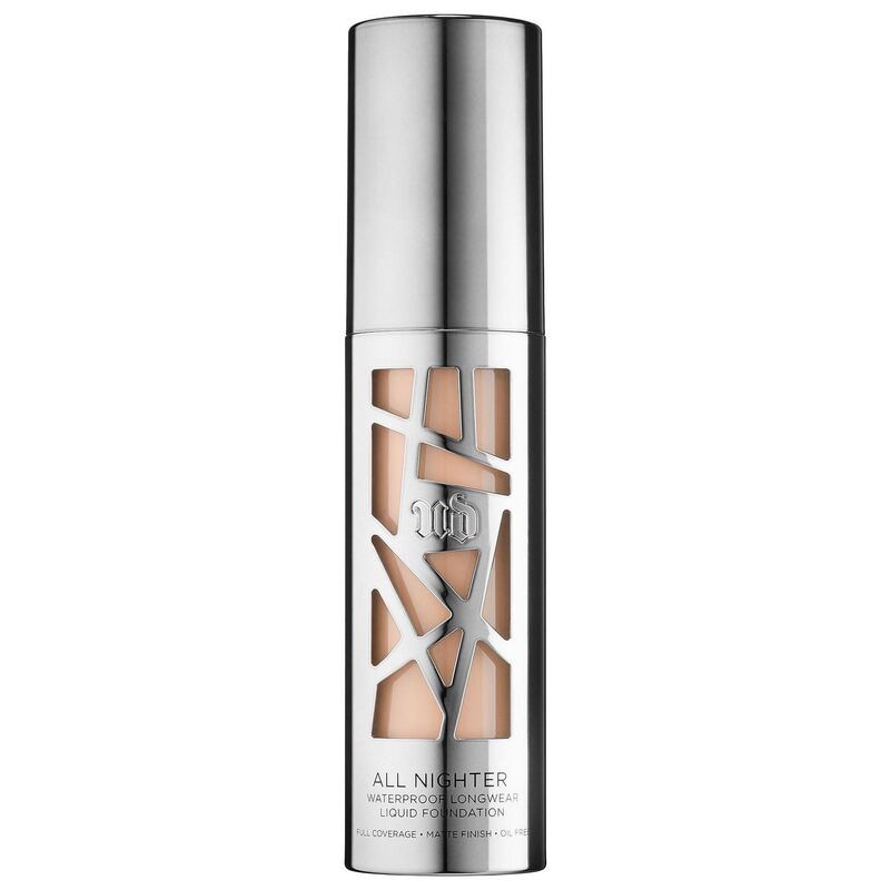 This light liquid is more like an ink for the face.
