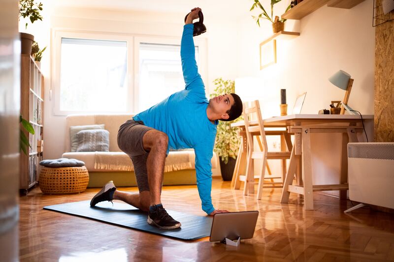 Turkish get-up: 'Improves shoulder and upper back stability and mobility, as well as hip mobility'