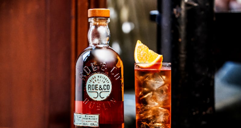A cocktail masterclass hosted by Roe & Co Brand Ambassador Peter O’Connor, will teach you how to create world-class cocktails at home