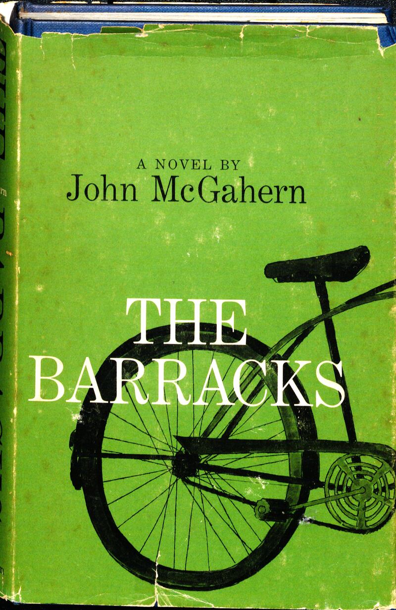 Front cover of the first American edition of The Barracks, 1964. (McGahern Archive, University of Galway Library).