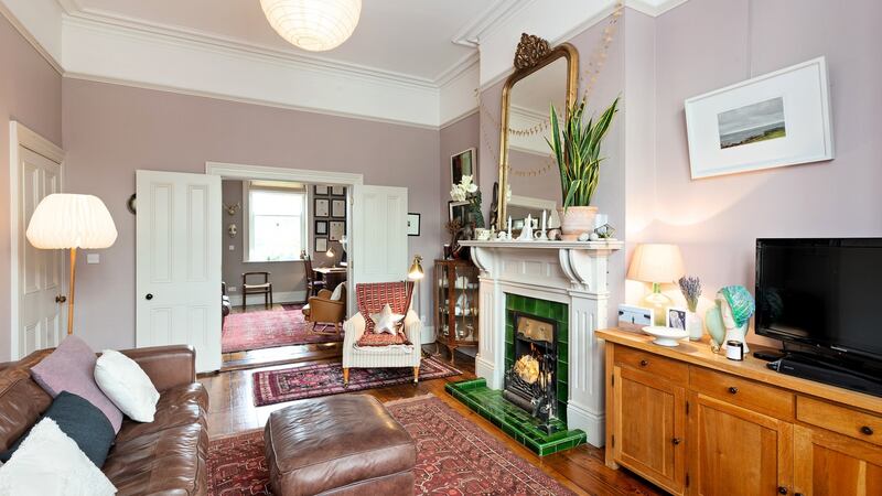 Front livingroom