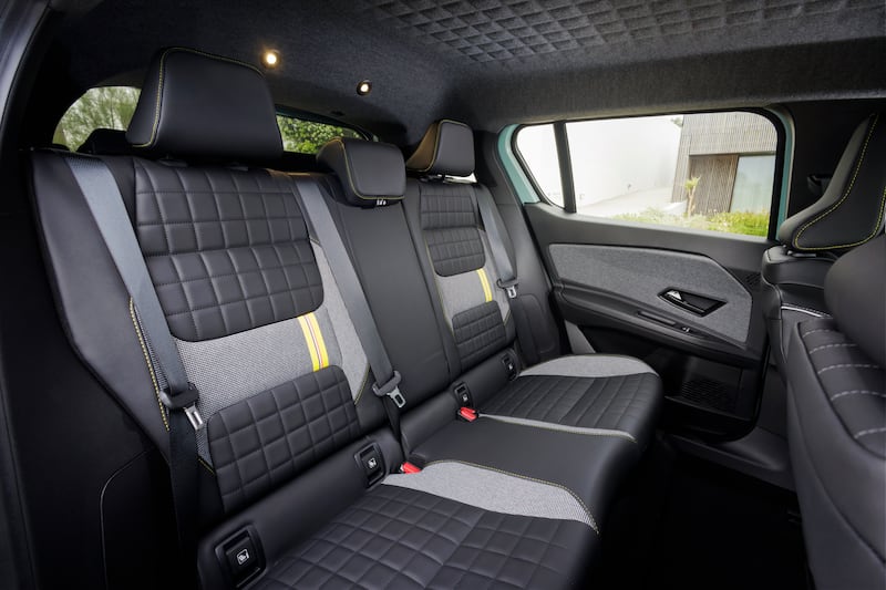 The Renault 4 offers more rear-seat room than the 5, thanks to a wheelbase that’s 80mm longer