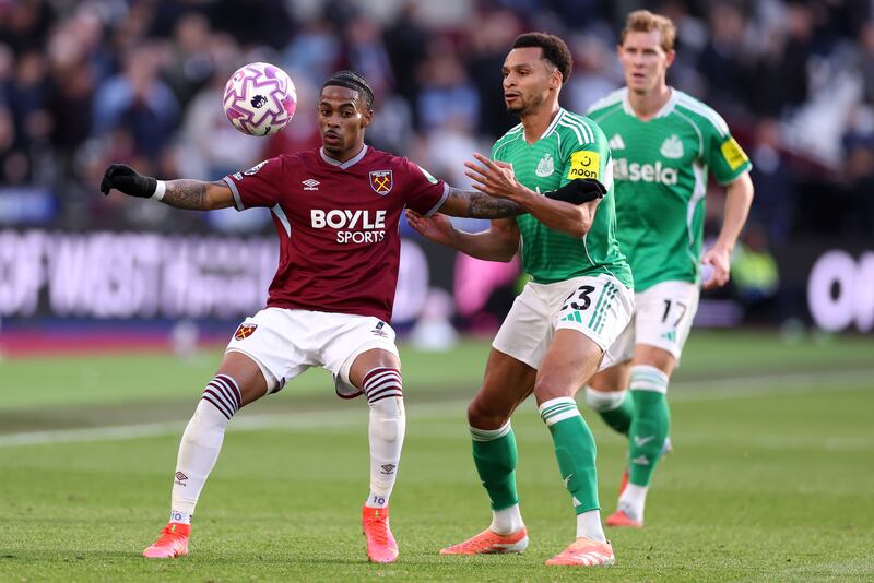 West Ham's Crysencio Summerville holds off Newcastle's Jacob Murphy during Sunday's Premier League match. Photograph: Justin Setterfield/Getty Images