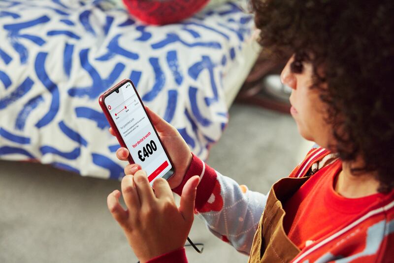 If you’re not a Vodafone customer, you first have to switch from your provider and join Vodafone. 