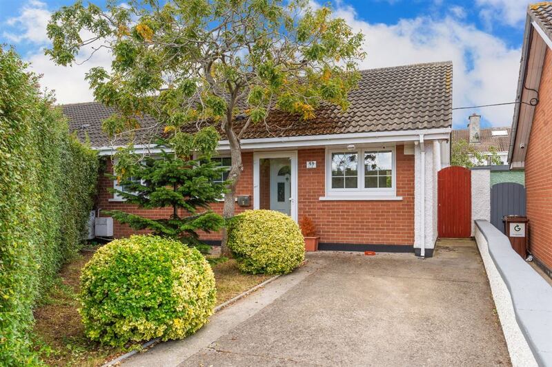 11 Whitechurch Park, Rathfarnham, Dublin 16