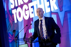 Political Uncertainty Grows Ahead of Upcoming Stormont Election