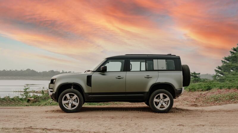 Land Rover Defender
