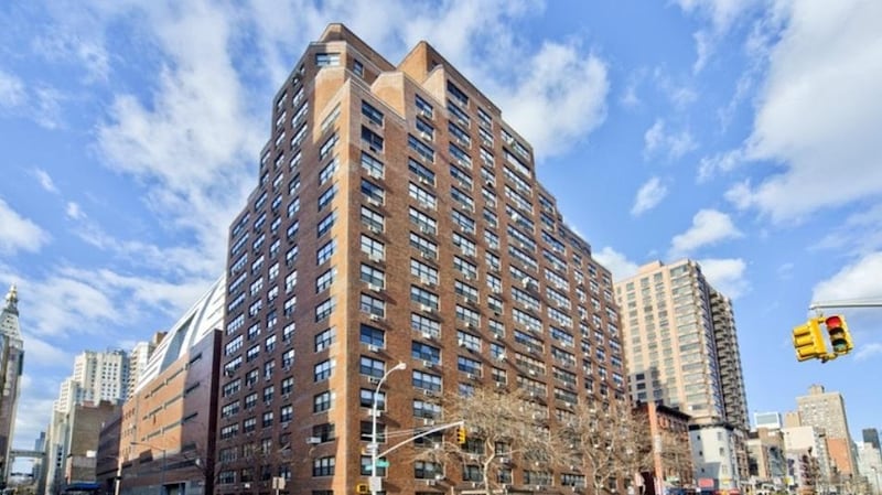 The block containing the studio apartment  at 330 Third Avenue,  Manhattan