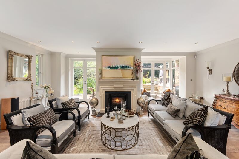 Formal livingroom