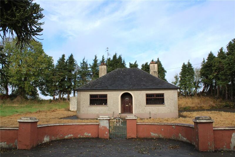 This Bohernagrisna property could be transformed into a cosy home