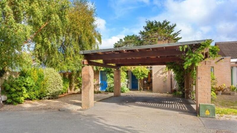 Louisiana, 3 Henley Court, Churchtown, Dublin 14