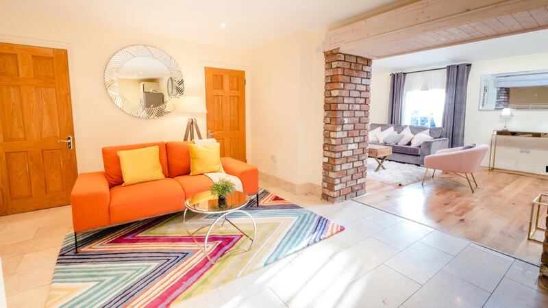 Lounge area in kitchen.