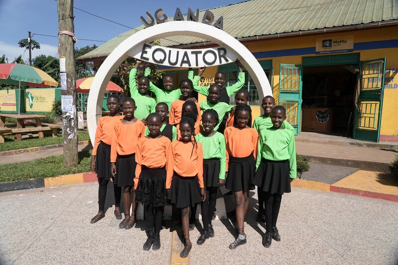 Children from the African Children’s Choir in Entebbe, Uganda gathered to celebrate St. Patrick’s weekend. The combination of the dancing and drumming made for a unique fusion of Ugandan and Irish culture in what is a special year for Ireland in Uganda with the Embassy marking its 30th anniversary: