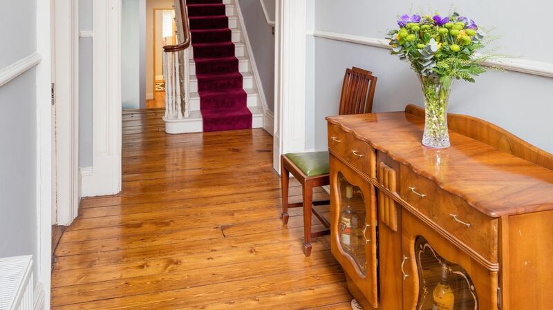 The entrance hall.