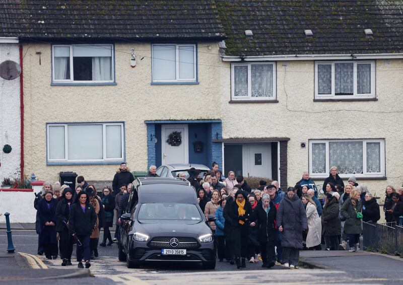 The funeral cortege of Mary Holt (60) makes its way along School Lane in Edenderry close to where she died along with her grandnephew Tadhg Farrell (4).Photo: Bryan O’Brien / The Irish Times 