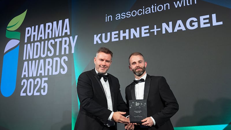 Kevin O Driscoll, director, partner programmes at BusinessRiver, presents the pharma supplier of the year to Jonathan Watson, Almac Pharma Services