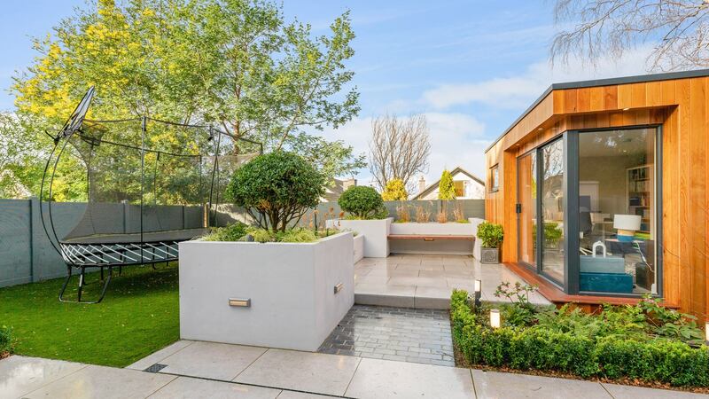 Garden room