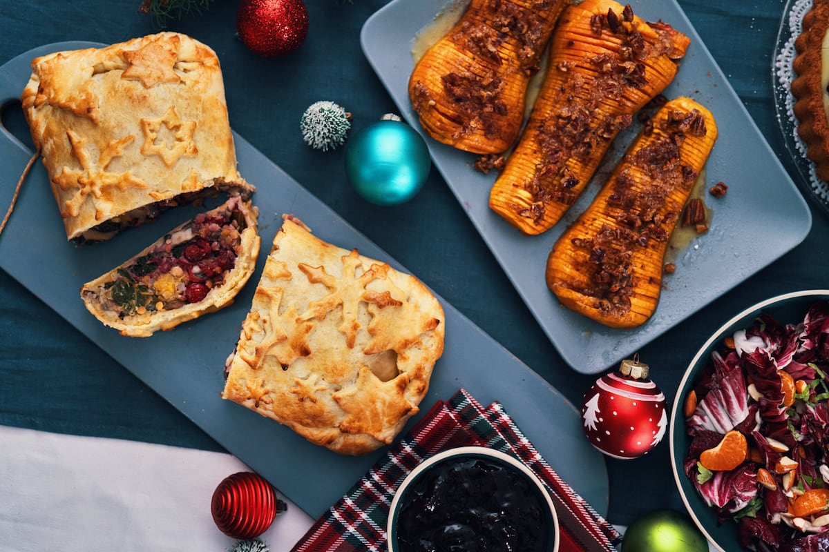 Which wines work best with vegetarian Christmas food?