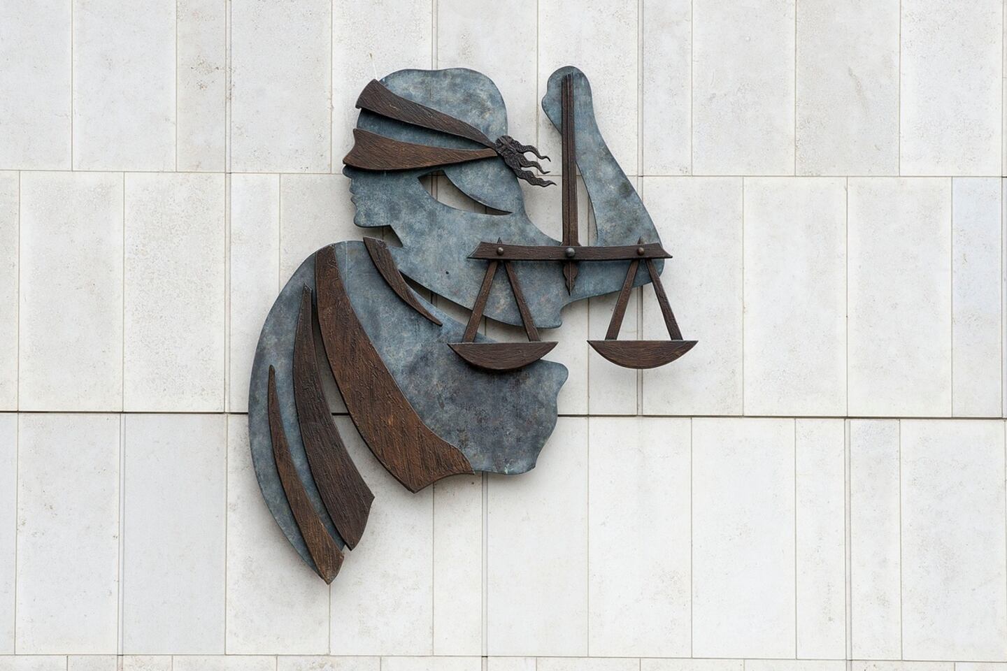 Father of boy killed in Edenderry firebombing jailed for seven years over heroin seizure