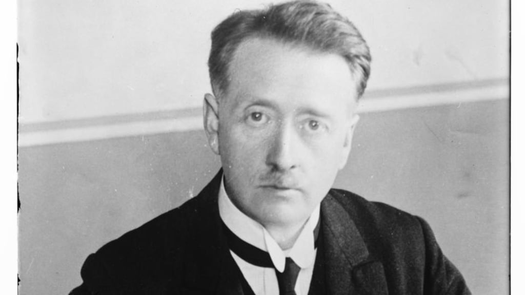 His decision to support the Anglo-Irish Treaty in December 1921 tipped the balance within de Valera’s cabinet in favour of the deal.