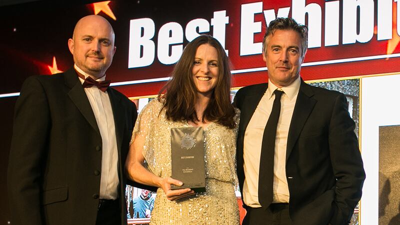 Daniela Liebing, Social Media Executive, Audio Networks presents the Best Corporate Event award to Jane Gallagher & Aoife Kane, Cogs & Marvel.