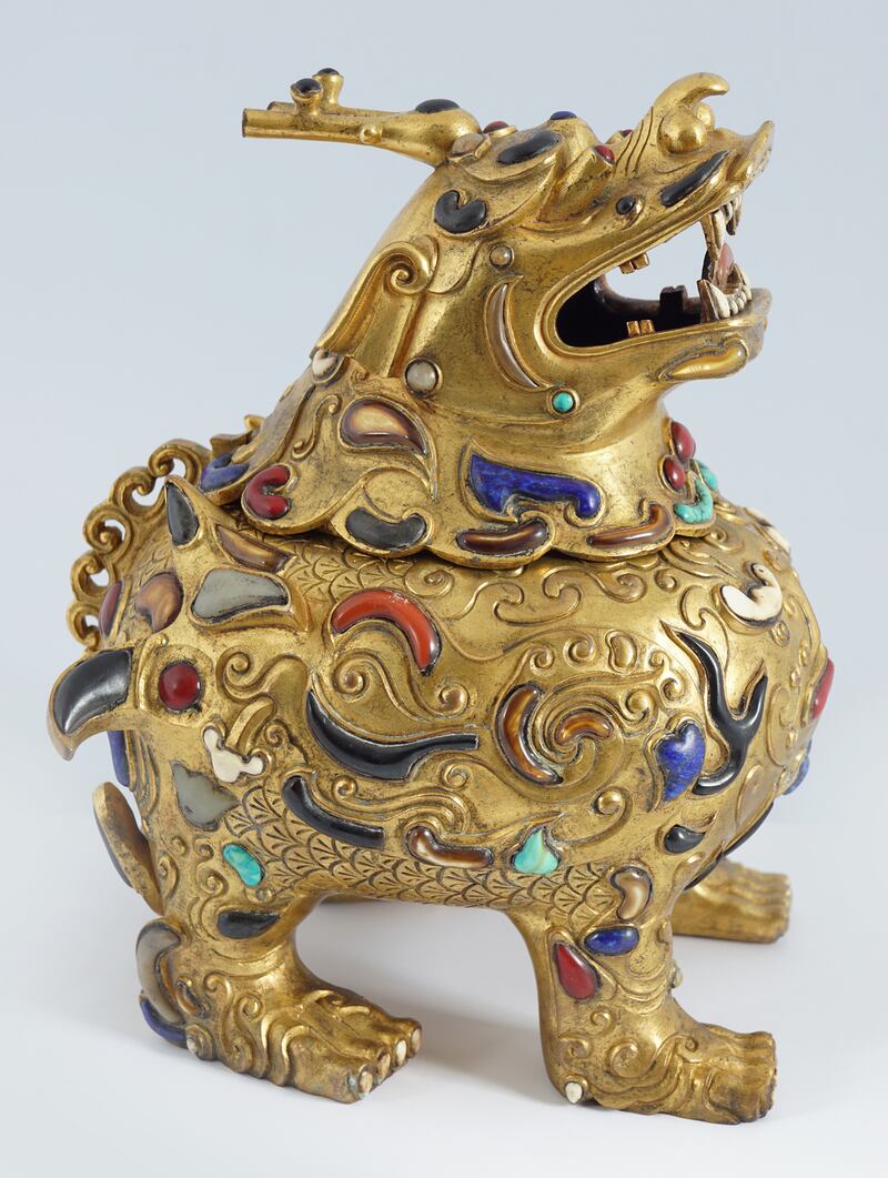 Lot 60 Chinese Qing gilt bronze censer €15,000- 20,000.
