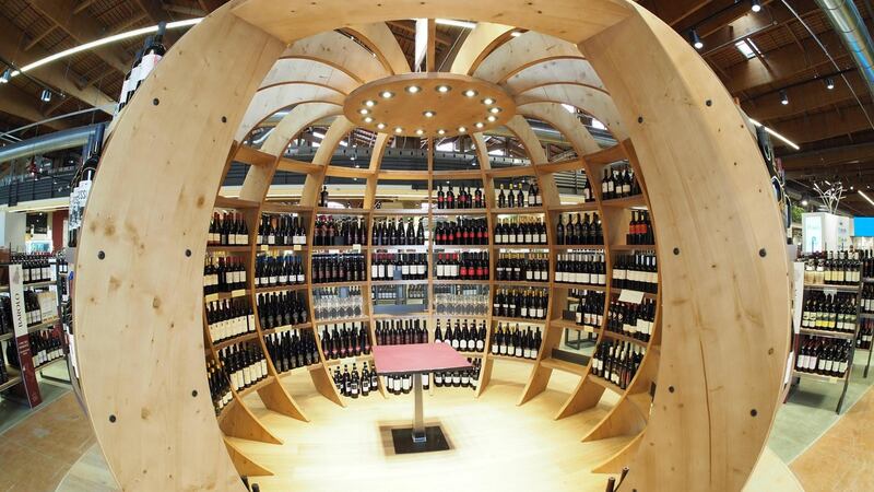 A wine tasting and retail space at FICO Eataly World. Photograph:  EPA/Giorgio Benvenuti