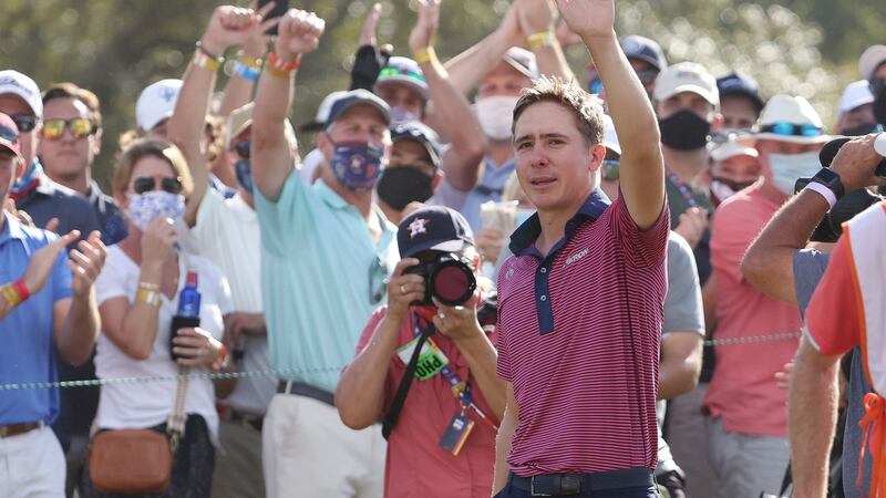 Carlos Ortiz celebrates after winning. Photo: Maddie Meyer/Getty Images