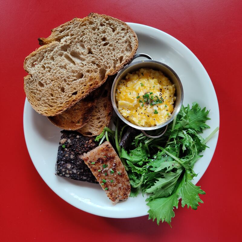 Mashed organic eggs with black and white pudding at Daddy’s Cafe