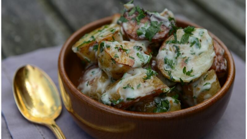 Garlic potato salad