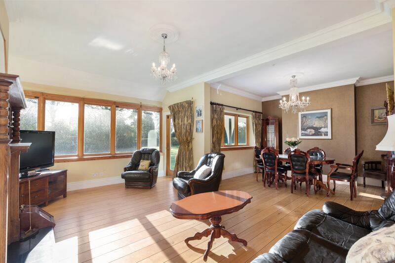 Living-diningroom