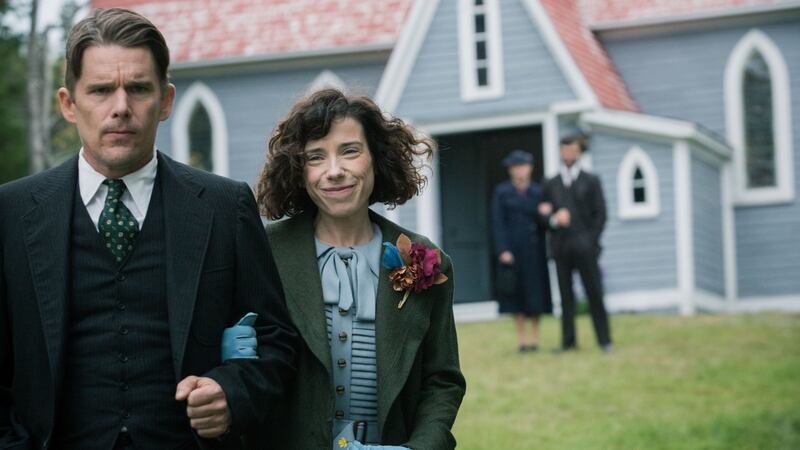 Ethan Hawke and Sally Hawkins in Maudie, directed by Aisling Walsh