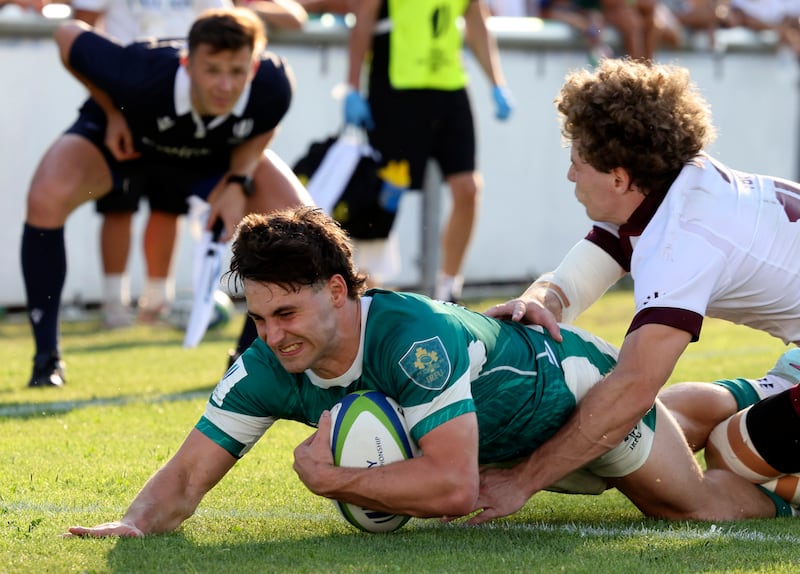 Ireland's Paidi Farrell scores a try. Photograph: Sebastiano Pessina/Inpho