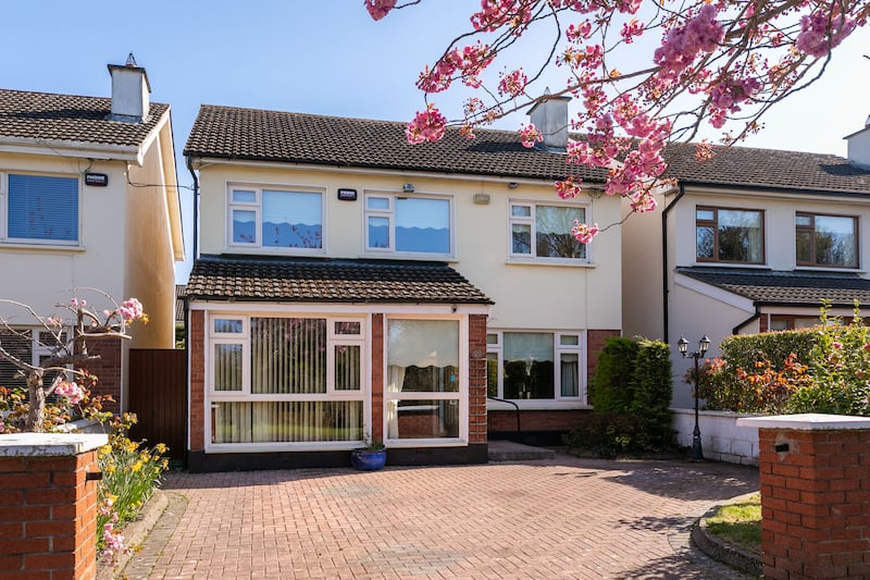 Number 60 Lansdowne Park, Knocklyon, Dublin 16
