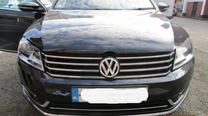 The front of the VW Passat car that hit the Megan, allegedly a “tip” according to the insurance company lawyer.