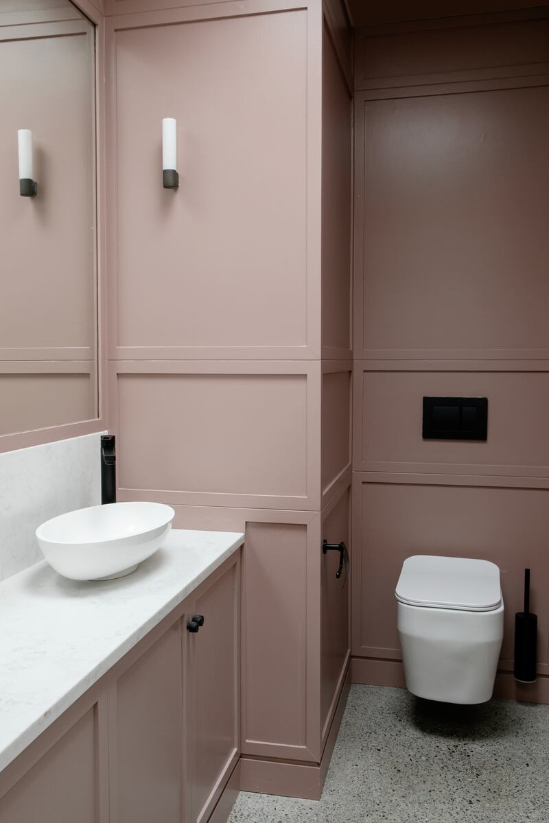Powder-pink guest WC by Optimise Design
