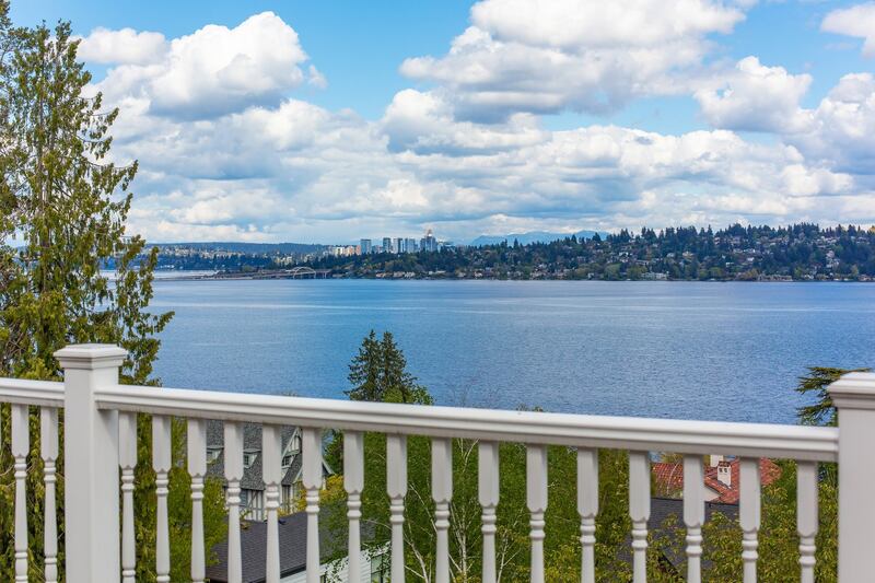 3336 Cascadia Avenue Seattle