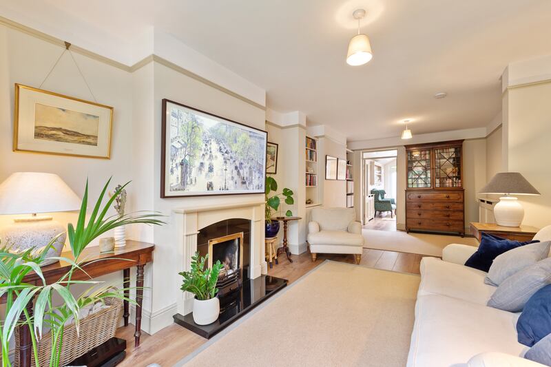 Sitting room and drawing rooms