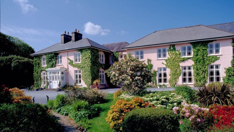 Rosleague Manor