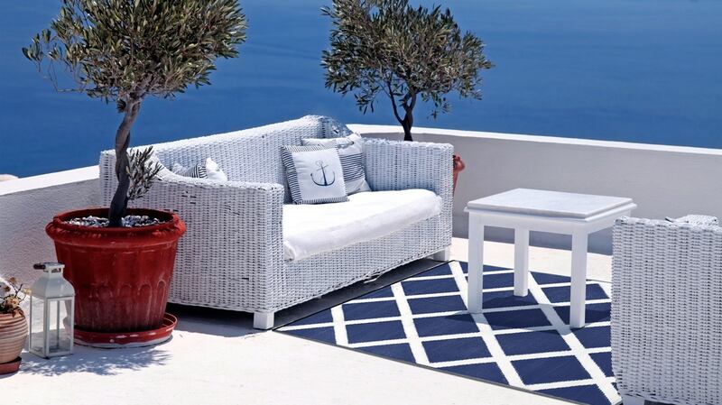 This Nirvana outdoor rug by Green Decore is a great way to channel the Santorini  mood.