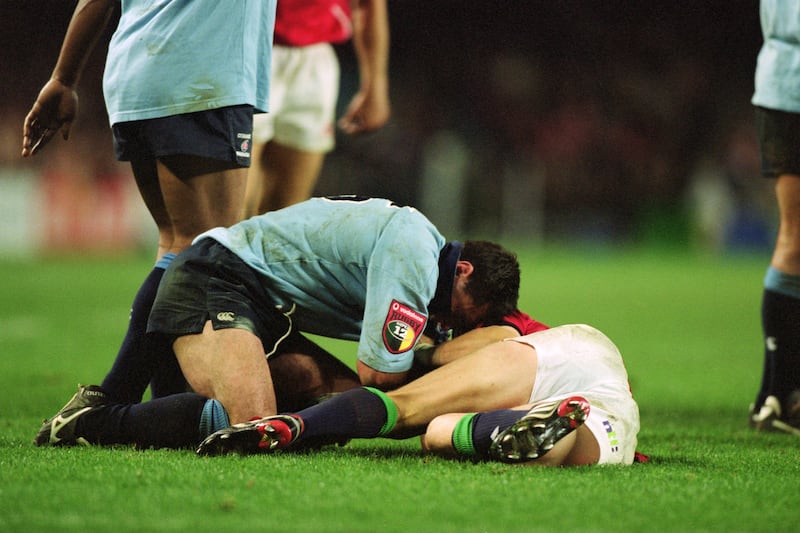 Duncan McRae, left, and Ronan O'Gara during that 2001 Lions game in Sydney. Photograph: Adam Pretty/Allsport