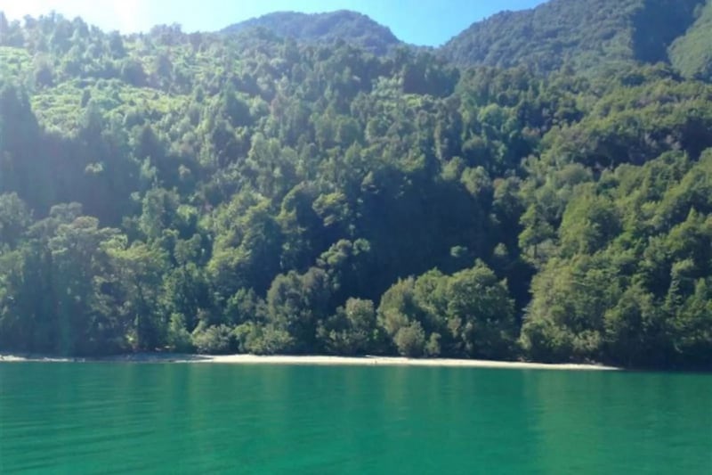 CHILE: LOS LAGOS