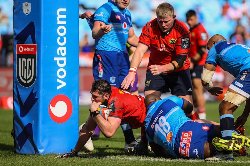 Tom Ahern scores Munster's third try. Photograph: Darren Stewart/Inpho