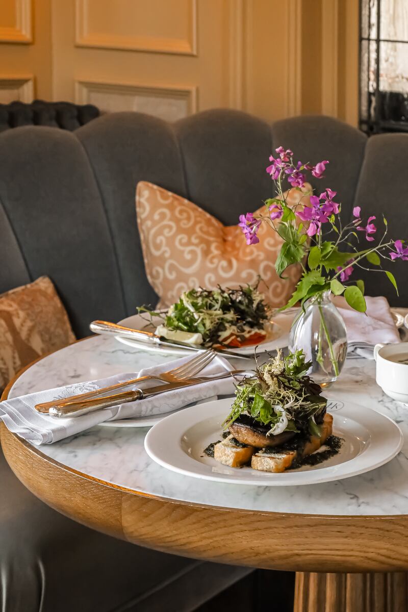 Dining at the Park Hotel, Kenmare